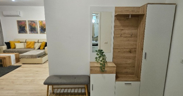 Vand Apartament 2 camere si loc de parcare Torontalului Campeador City