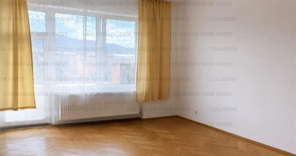 Apartament 2 camere, decomandat, spatios, zona Tractorul!