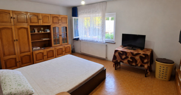 Apartament 2 camere de vanzare, 53 mp, zona Craiovita