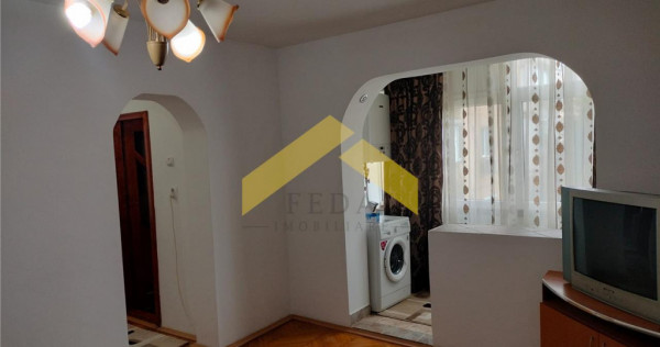 Apartament 4 camere de inchiriat zona Aurel Vlaicu