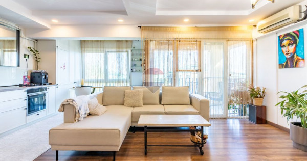 Apartament &icirc;n Cosmopolis Renovat Modern