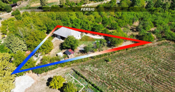 De vanzare locatie la 35.000 euro CASA + SURA