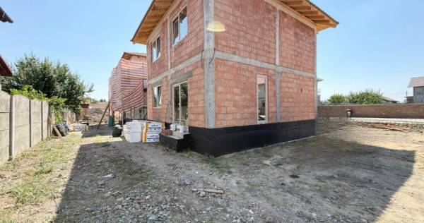 Duplex cu 4 camere | 101 mp utili | 390 mp teren | Toate uti
