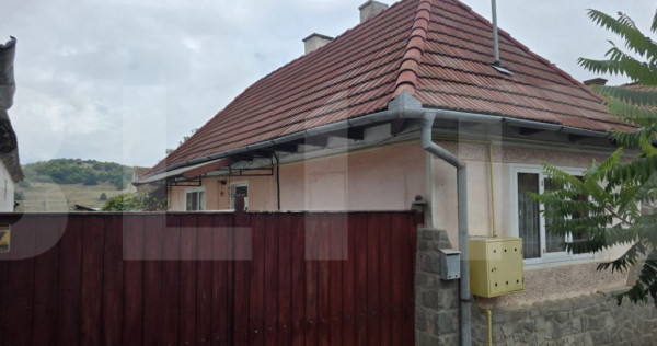 Casa 70 mp, teren 920 mp, satul Micfalau