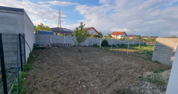 Duplex modern cu 5 camere si 2 bai in Ghiroda
