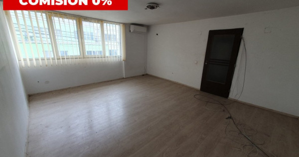 Comision 0% Spatiu de birou de inchiriat, etaj 1, Zona Compl