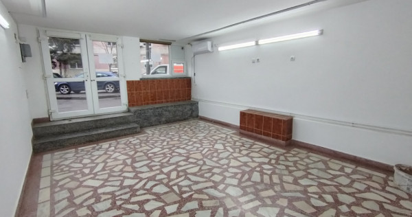 Spatiu comercial cu 3 incaperi de inchiriat in zona Spitalul