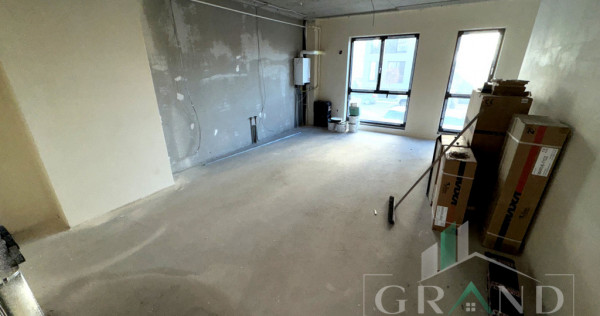 SPAȚIU COMERCIAL 120mp | 4 &Icirc;NCĂPERI | 3 BAI | TERASĂ 20m