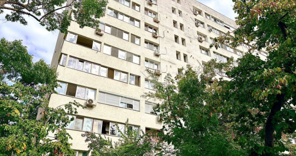 3 camere 69 mp Et 5/10 Titan Metrou 8 minute Renovezi cum vrei