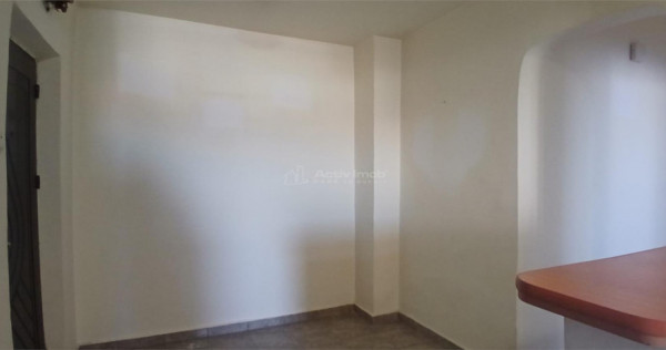 Apartament de 3 camere Bulevardul Unirii Micro 6