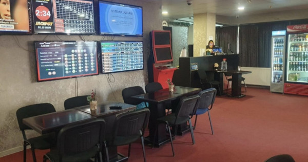Spatiu comercial Brosteni - Colegiu/ vinzare - inchiriere
