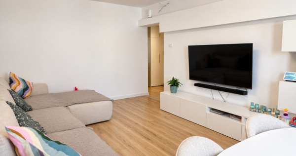 Tomis III | Apartament 3 camere | Renovat