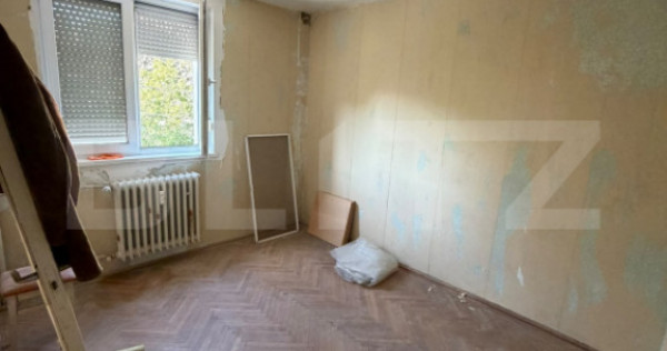 Blitz oferă spre v&acirc;nzare apartament 3 camere, etaj 2, zona