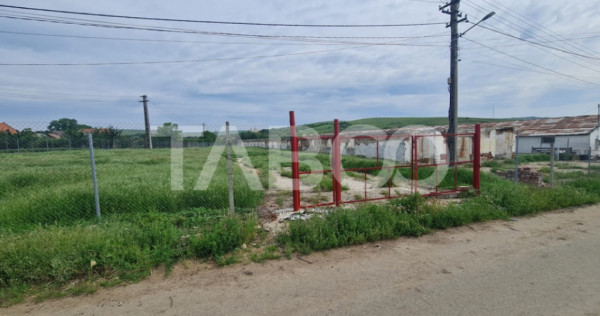 Hala in constructie cu teren intravilan de vanzare in Cut ju