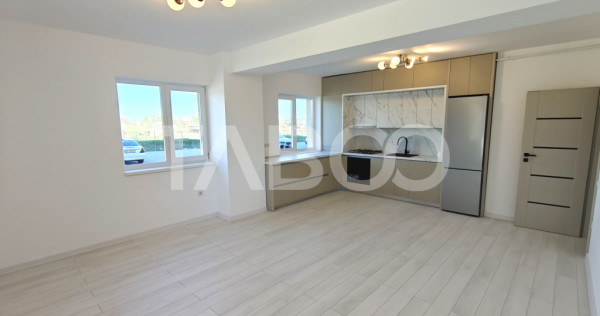 Apartament spatios 3 camere 2 bai 2 balcoane si parcare - CO