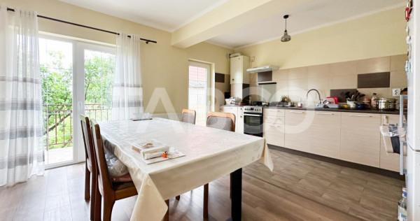 Duplex de vanzare si garaj curte de 100 mp cartierul Borhanc
