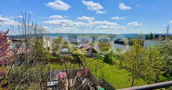 Casa individuala de vanzare in Grigorescu cu priveliste pano