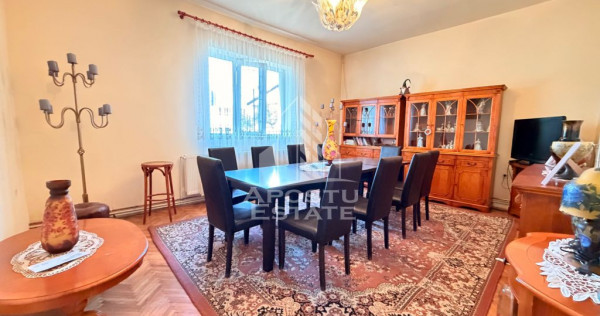 Casa 165 mp utili | Teren 626 mp | 2 fronturi stradale | Fratelia
