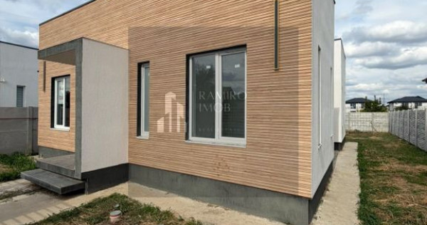 Casa parter 4 camere Comuna Berceni / Radu Voda