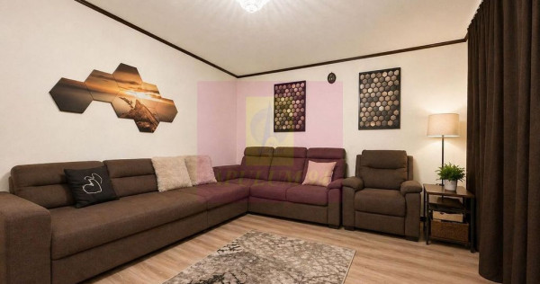 Vanzare apartament 2camere- zona Decebal