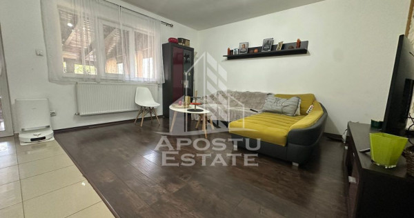 Triplex cu 3 camere de vanzare, P+M, Utvin, Timis