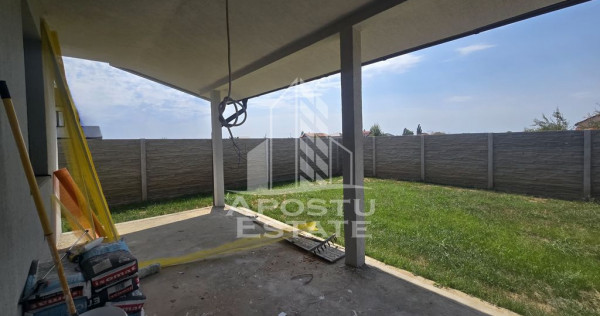 Duplex de vanzare, P+1, 4 camere si 3 bai, 122 mpu, Sag, Timis