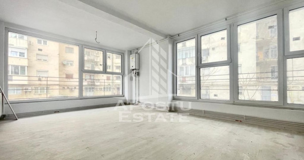 Spatiu comercial - zona Intim