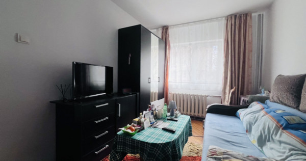 Apartament 2 camere, semidecomandat, 60 mp, parter, zona Li