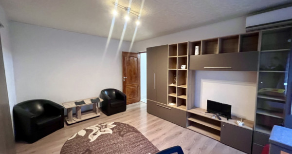 Apartament 2 camere, 40 mp utili, etaj 1 - Piata Doina