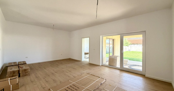 Duplex spatios, 5 camere, 135 utili, 426 mp teren - Dumbravi