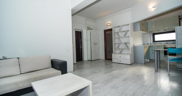 Apartament 2 camere central, Pitesti