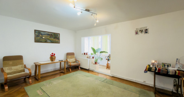 Apartament 4 camere, decomandat, etaj 2, 78mp in Bucovina