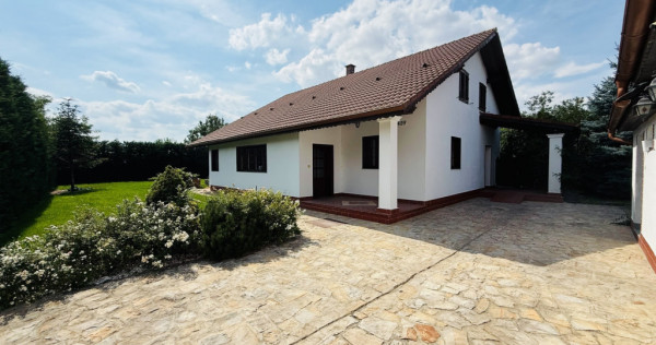 DE INCHIRIAT Casa individuala, 180mp utili, 720 teren-Sanmih