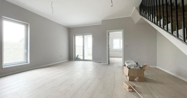Duplex cu 4 camere despartit prin spatiu tehnic- Mosnita Vec