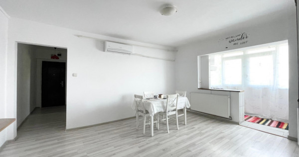 Apartament 3 camere, 54 mp utili - zona Buziasului