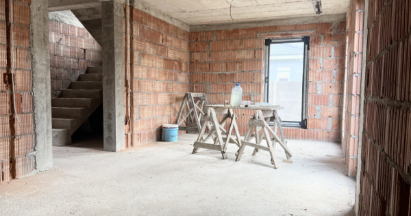 Duplex, 102mp Utili, 225mp Teren, 4 Camere, Constructie Noua
