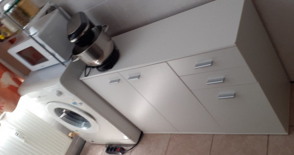 Apartament 2 camere renovat cu termoteca zona Intim