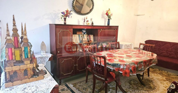 Apartament 2 camere decomandat, Micro 20, langa Piata, 54 mp, Exclusivitate