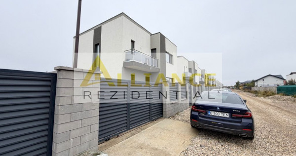 Casă P+E cu 4 camere, complet mobilată, curte amenajată cu gazon
