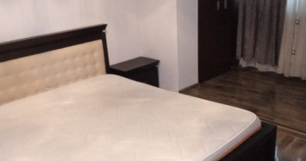 Apartament decomandat parter Garii