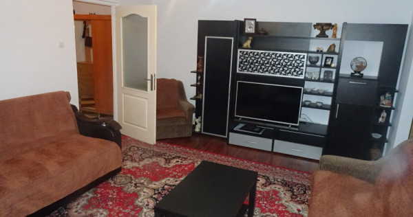 Apartament 2 camere in Deva, zona I. Traian, etaj 1,