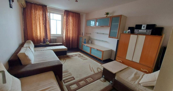 Zona Zimbru - apartament 3 camere, semimobilat, balcon mare