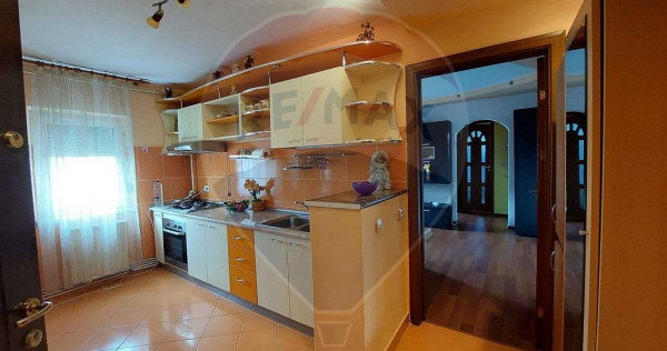 Apartament cu 2 camere de vânzare în zona Sud