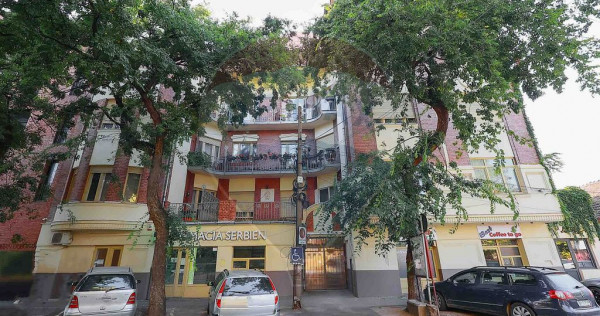 Apartament cu 2 camere de vânzare pe strada Roman Ciorog...