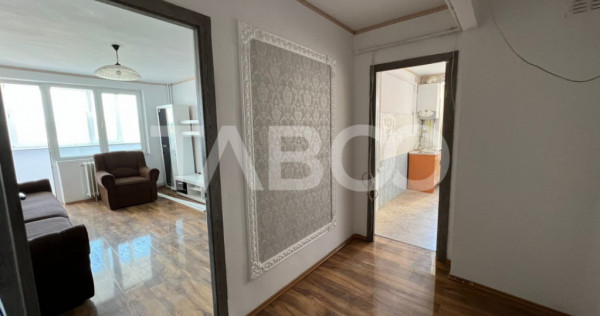 Apartament decomandat 2 camere etaj intermediar cu lift de v