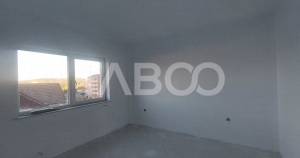 Apartament bloc nou 50mpu 2 camere 1 baie parter parcare pri