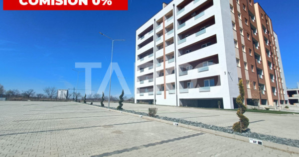 Apartament spatios 3 camere 2 bai - incalzire pardosea - par