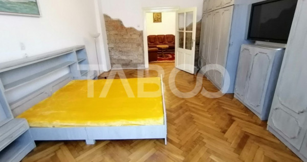 Apartament la casa 2 camere 58 utili renovat in Orasul de Jo