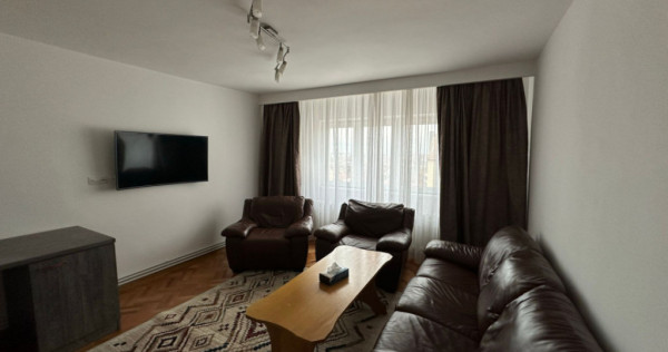 Apartament 3 camere 76mpu de închiriat cu balcon Sibiu zona