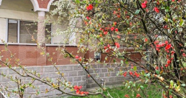 Casa renovabila, teren 4400 mp, Tureni